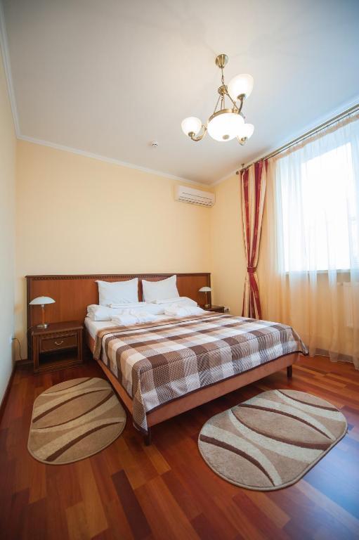 Hotel Stanislaviv Iwano-Frankiwsk Zimmer foto